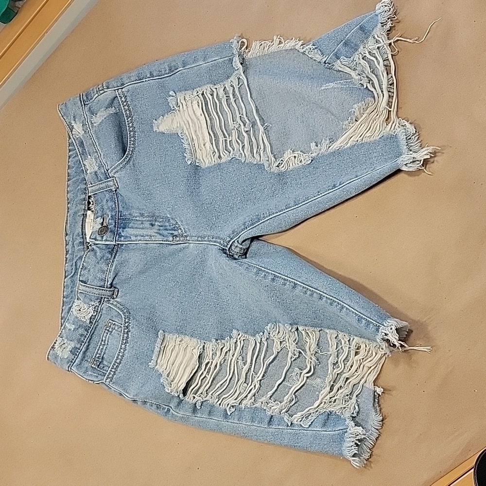 Litz Size S, Destroyed Denim Shorts, Bermuda Length, Gently Used Condition